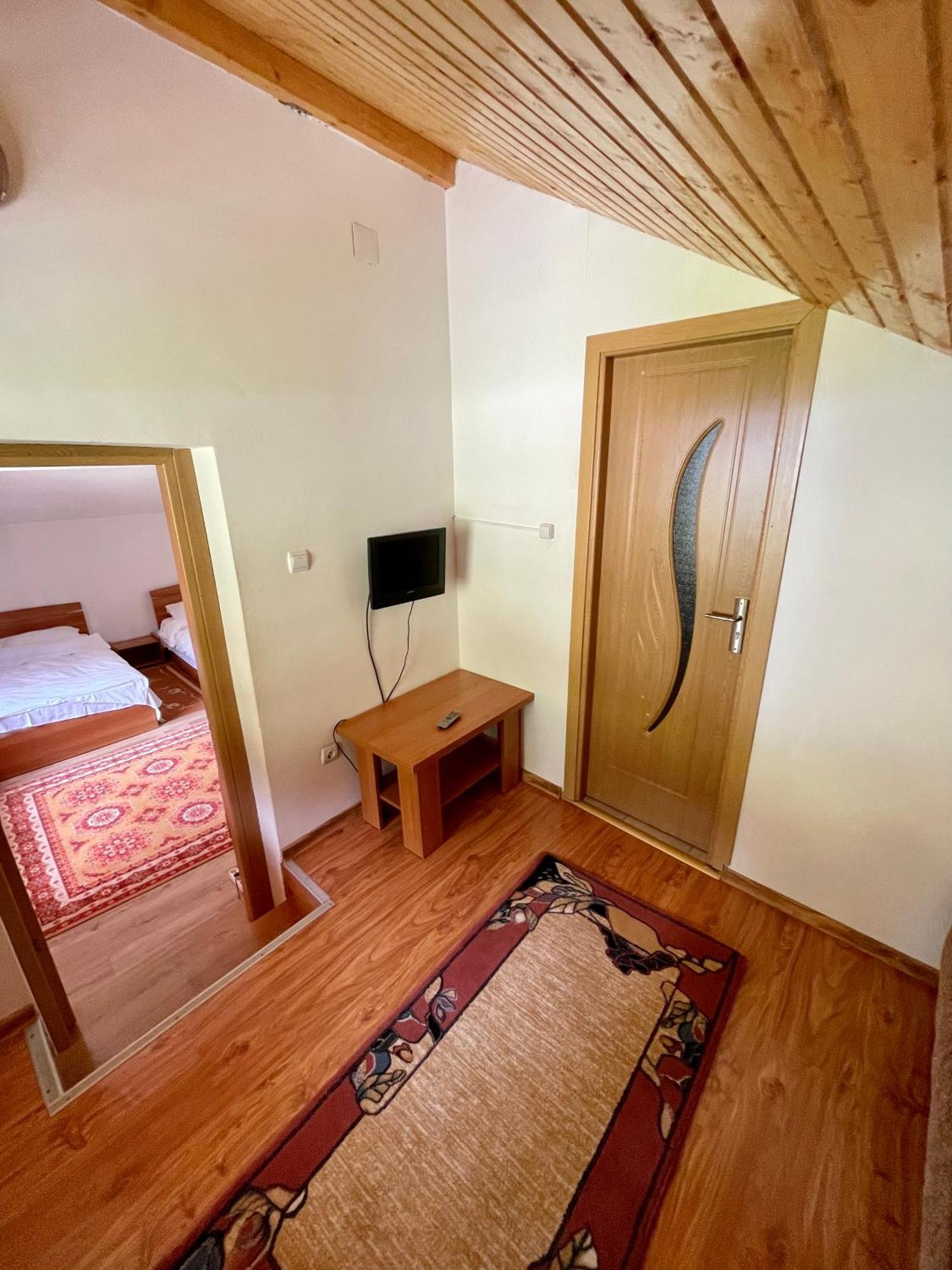 Casa De Vacanta Trei Brazi รานกา ภายนอก รูปภาพ